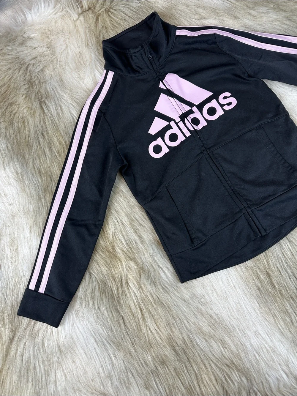 Adidas Girls Black Pink 2 Piece Tracksuit Set Size 6